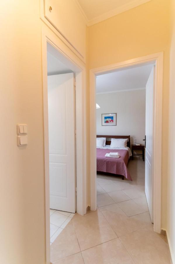 Ikaros Apartment Preveza Exteriör bild