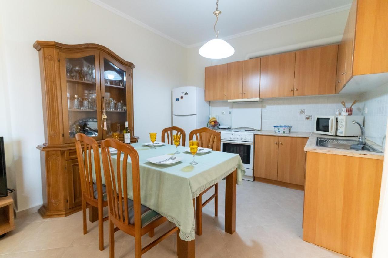 Ikaros Apartment Preveza Exteriör bild