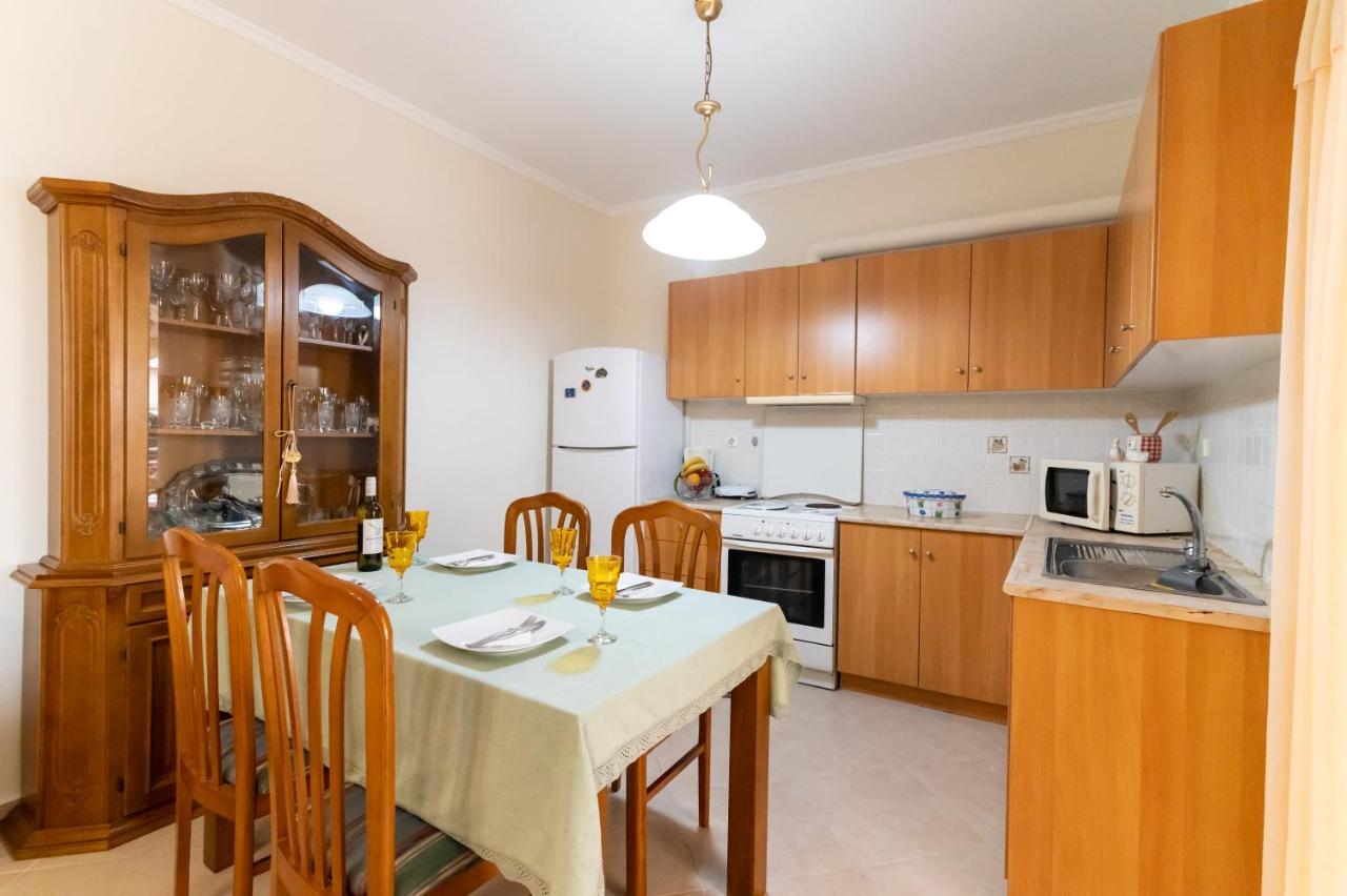 Ikaros Apartment Preveza Exteriör bild