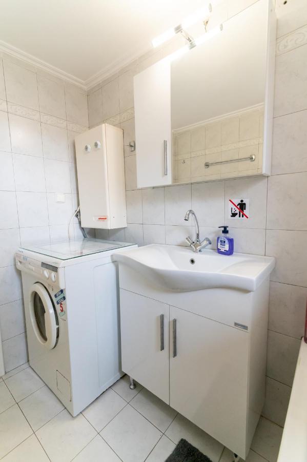 Ikaros Apartment Preveza Exteriör bild